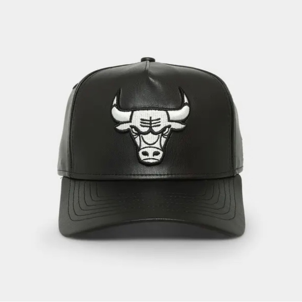 NWOT Chicago Bills New Era 9FORTY®